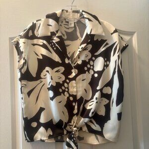 Women's sleeveless cropped blouse